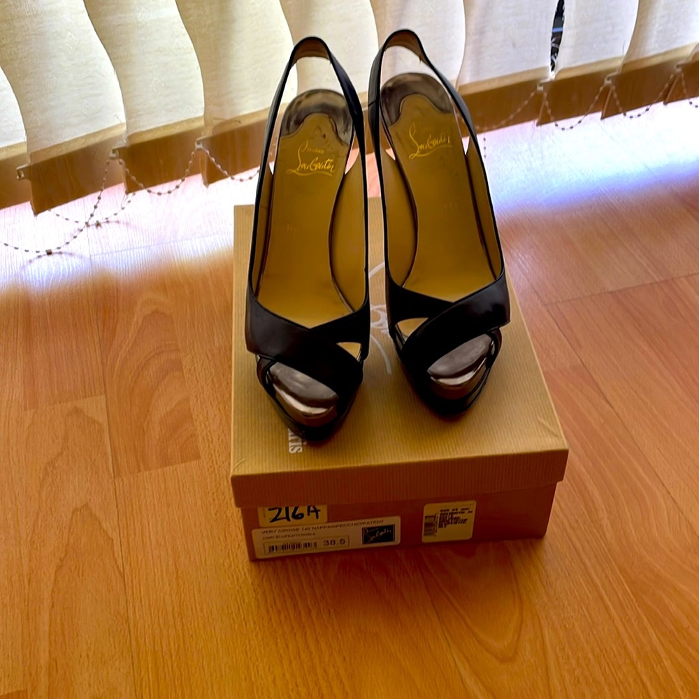 CHRISTIAN LOUBOUTIN Patent Leather Lady